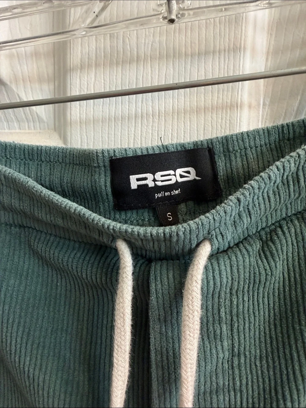 RSQ Men's Forest Green Corduroy Drawstring Shorts, 6.5 inseam.